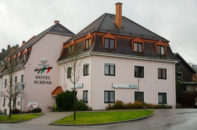 Außenansicht des Hotel Schenk in Pirmasens